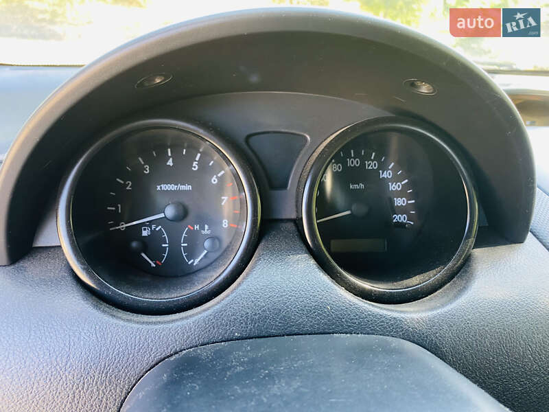 Седан Chevrolet Aveo 2006 в Мукачево