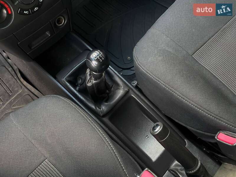 Седан Chevrolet Aveo 2008 в Миколаєві