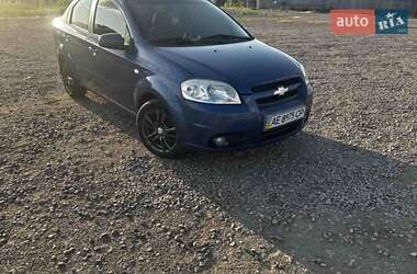 Седан Chevrolet Aveo 2008 в Днепре