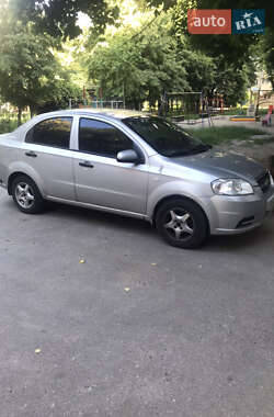 Седан Chevrolet Aveo 2006 в Киеве