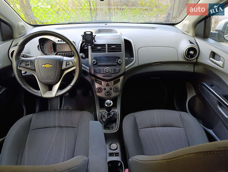 Седан Chevrolet Aveo 2012 в Киеве фото 9 Седан Chevrolet Aveo 2012 в Киеве
