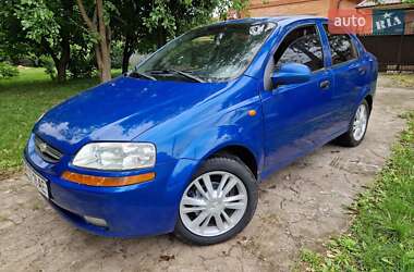 Седан Chevrolet Aveo 2005 в Ромнах