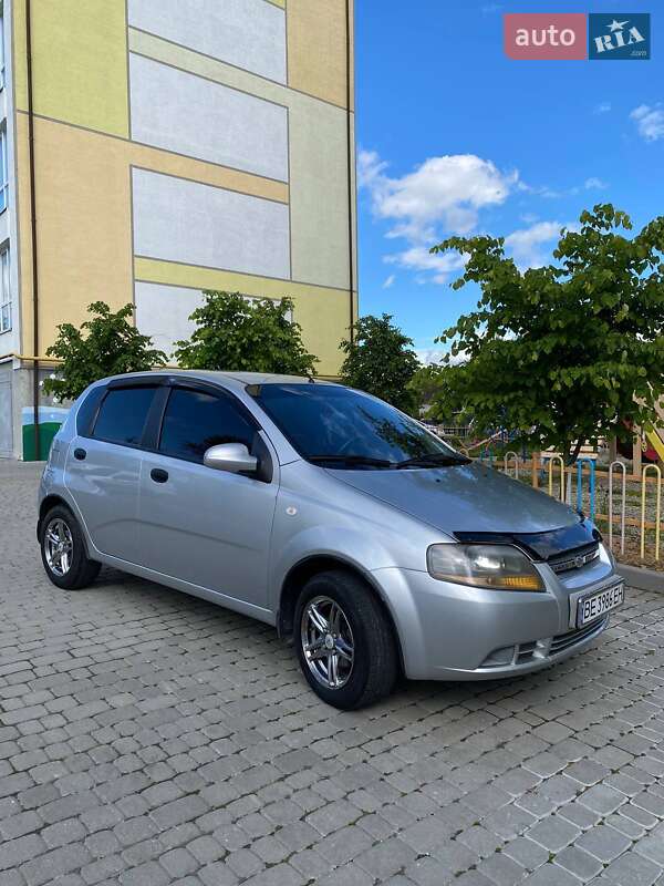 Хетчбек Chevrolet Aveo 2008 в Івано-Франківську