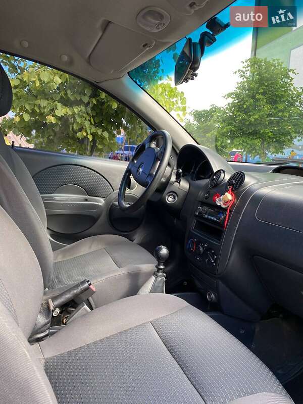 Хетчбек Chevrolet Aveo 2008 в Івано-Франківську