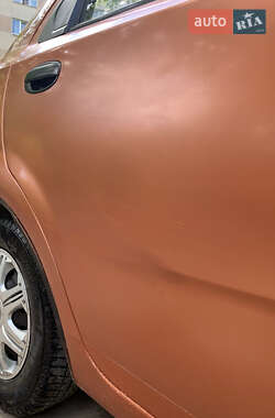 Седан Chevrolet Aveo 2005 в 