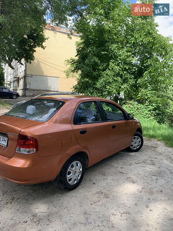 Седан Chevrolet Aveo 2005 в Дублянах