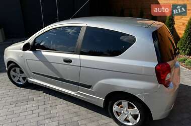 Хэтчбек Chevrolet Aveo 2008 в 