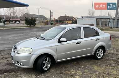 Седан Chevrolet Aveo 2006 в Береговому