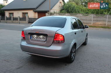 Седан Chevrolet Aveo 2005 в 