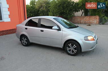 Седан Chevrolet Aveo 2005 в 