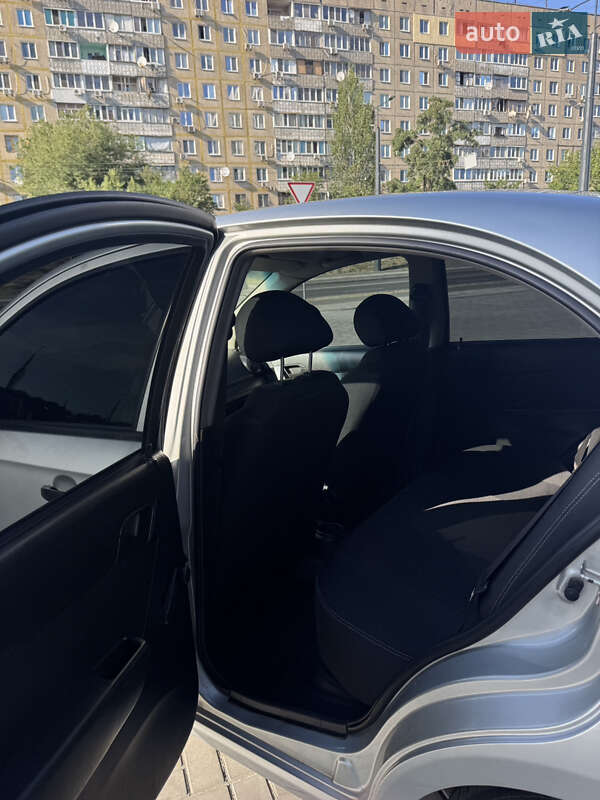 Седан Chevrolet Aveo 2009 в Дніпрі