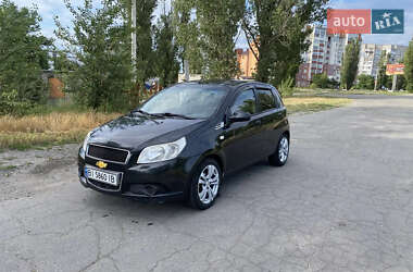 Хетчбек Chevrolet Aveo 2009 в 