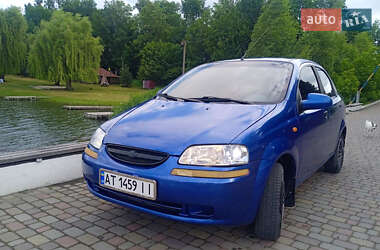 Седан Chevrolet Aveo 2005 в Івано-Франківську