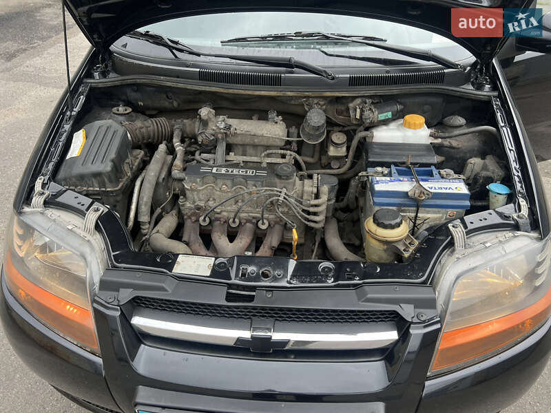 Седан Chevrolet Aveo 2005 в Харькове фото 10 Седан Chevrolet Aveo 2005 в Харькове