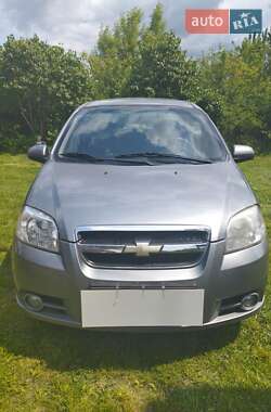Седан Chevrolet Aveo 2010 в 