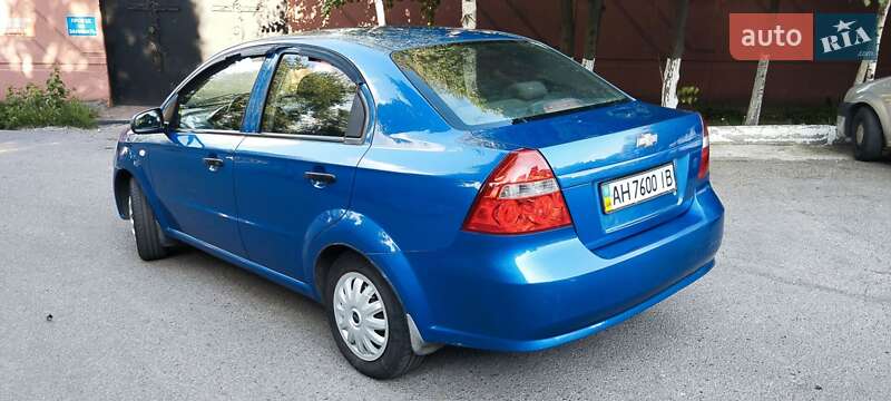 Седан Chevrolet Aveo 2008 в Дніпрі