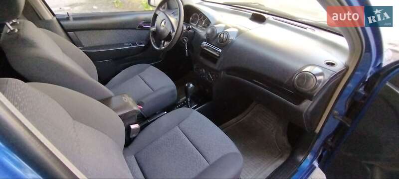 Седан Chevrolet Aveo 2008 в Дніпрі