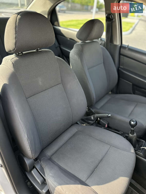 Седан Chevrolet Aveo 2006 в Одессе