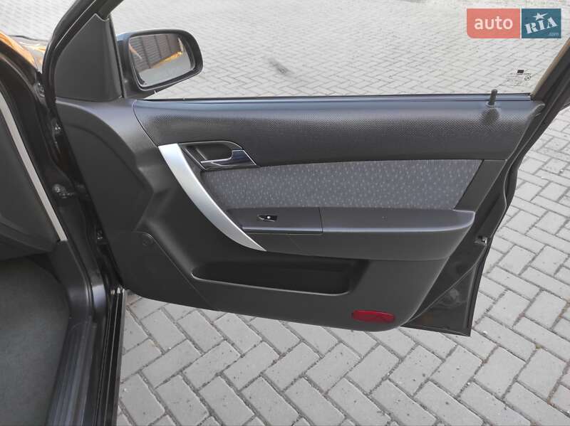 Седан Chevrolet Aveo 2007 в Харькове