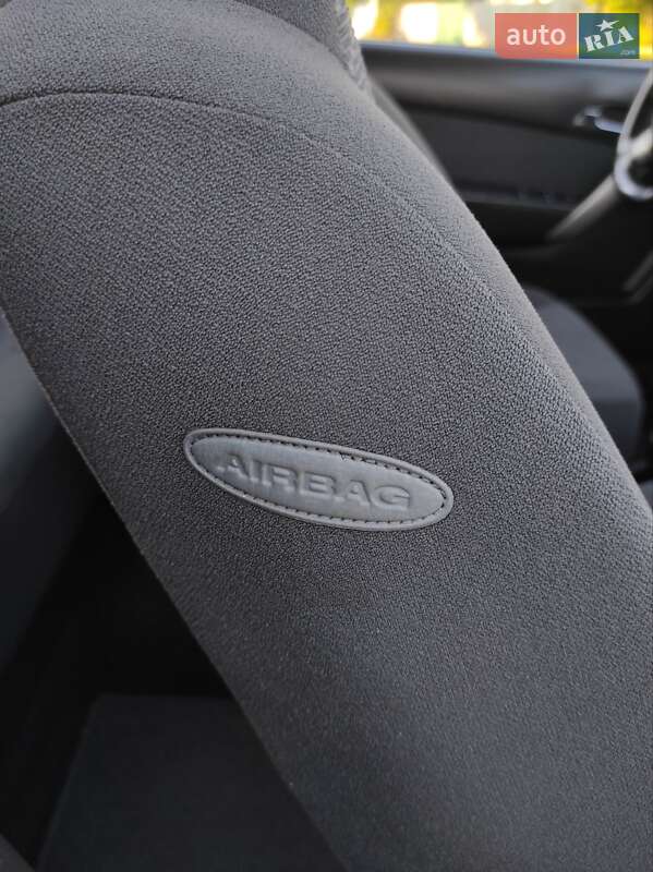 Седан Chevrolet Aveo 2007 в Харькове
