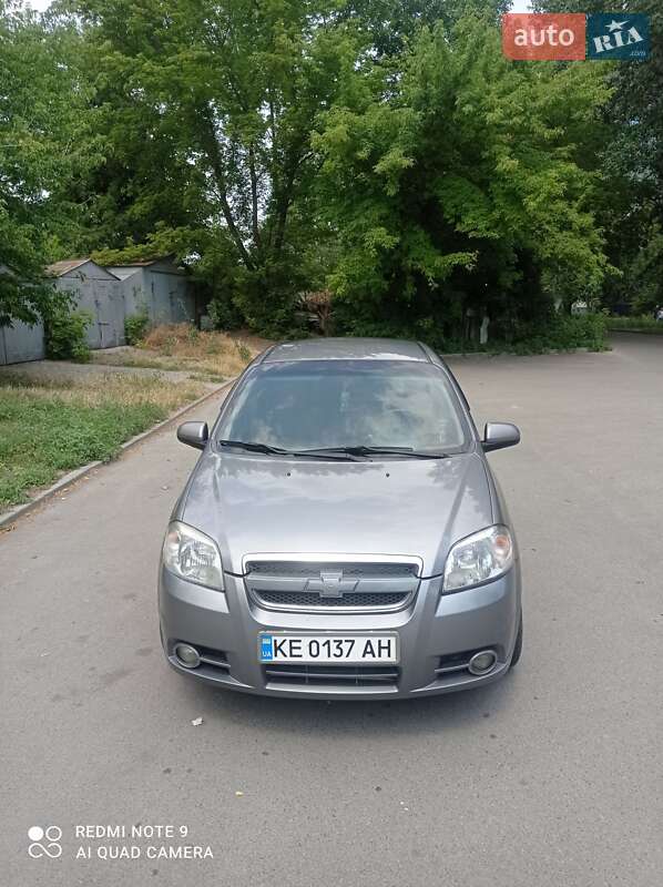 Седан Chevrolet Aveo 2011 в Днепре