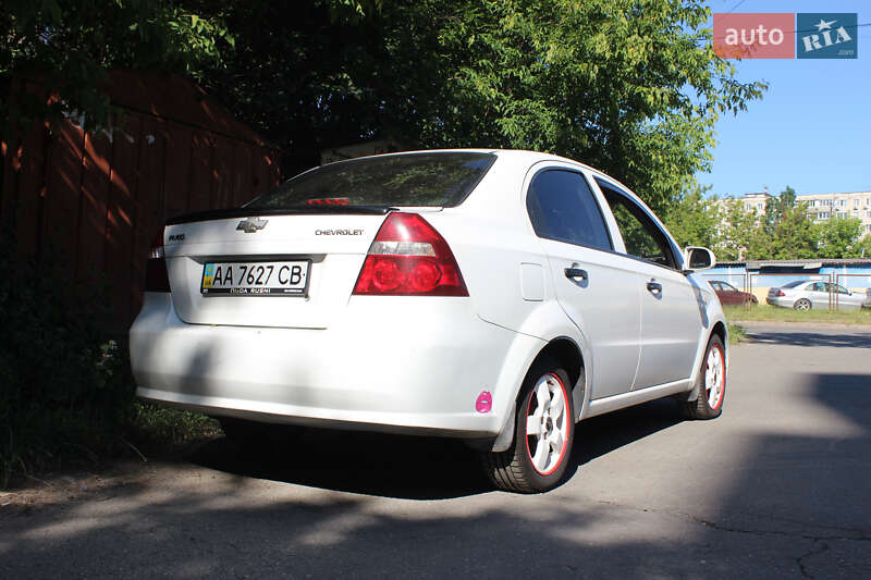 Седан Chevrolet Aveo 2006 в Києві фото 11 Седан Chevrolet Aveo 2006 в Києві