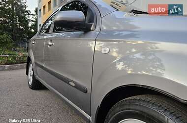 Седан Chevrolet Aveo 2006 в 