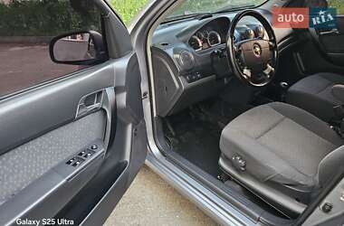 Седан Chevrolet Aveo 2006 в 