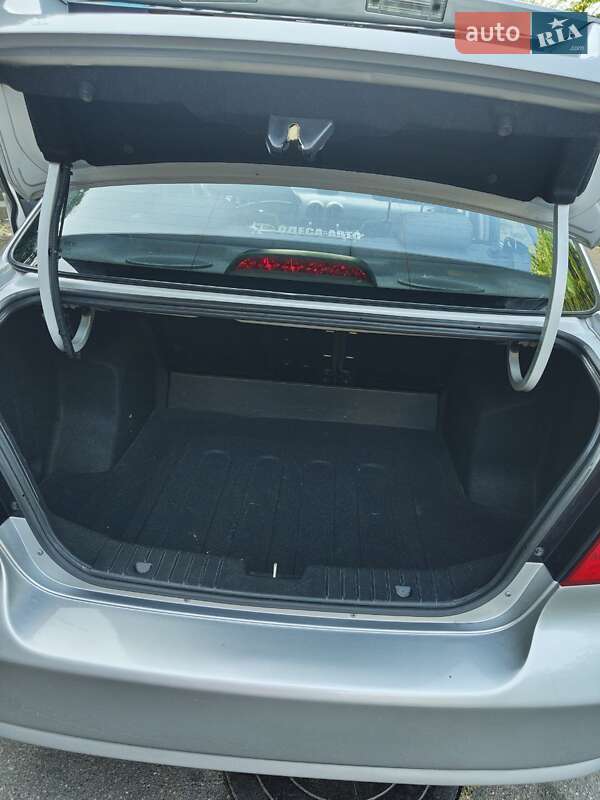 Седан Chevrolet Aveo 2006 в Одессе