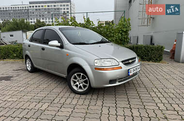 Седан Chevrolet Aveo 2005 в Киеве