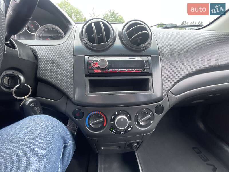Седан Chevrolet Aveo 2007 в Луцьку