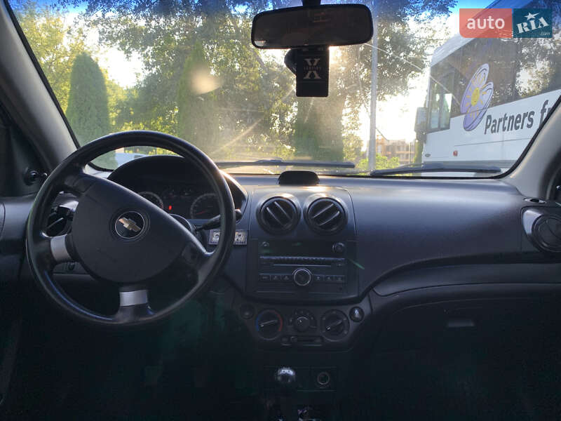 Седан Chevrolet Aveo 2006 в Житомире