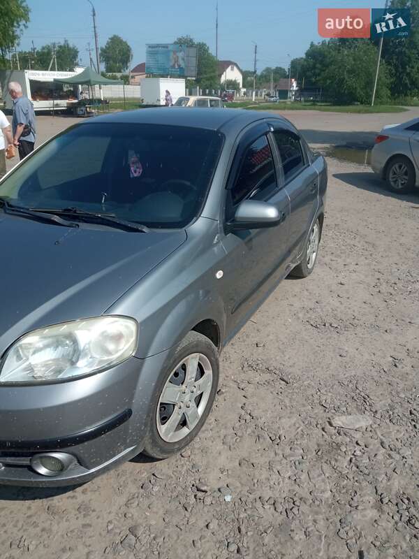 Седан Chevrolet Aveo 2008 в Жашкове