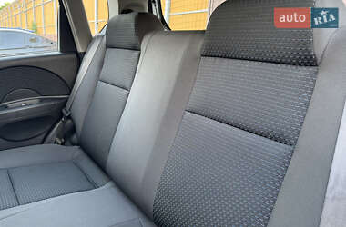 Хэтчбек Chevrolet Aveo 2008 в 