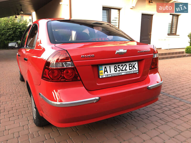 Седан Chevrolet Aveo 2008 в Киеве