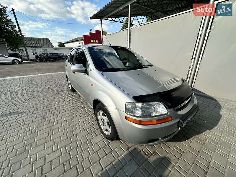 Chevrolet Aveo 2004