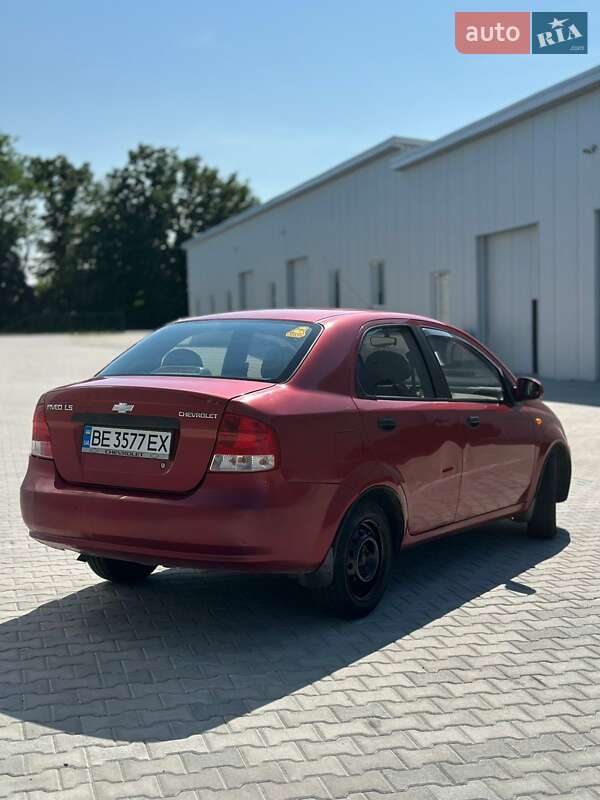 Седан Chevrolet Aveo 2004 в Ивано-Франковске