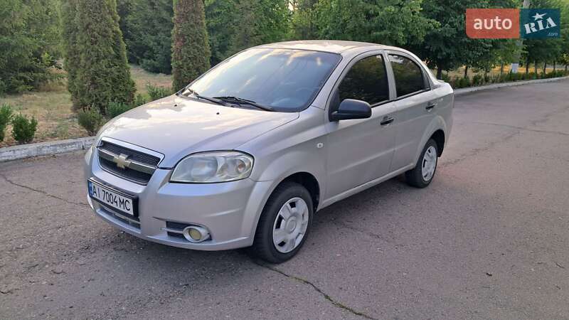 Седан Chevrolet Aveo 2008 в Вышгороде