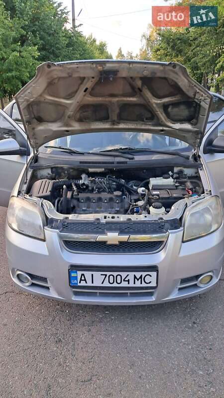 Седан Chevrolet Aveo 2008 в Вышгороде