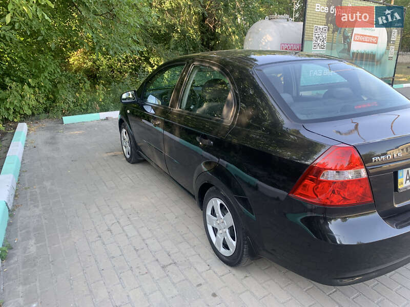 Седан Chevrolet Aveo 2008 в Запорожье