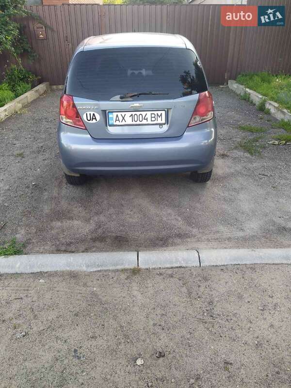 Хэтчбек Chevrolet Aveo 2006 в Харькове
