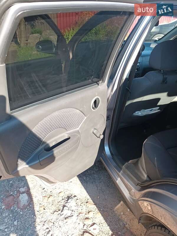 Хэтчбек Chevrolet Aveo 2008 в Виннице