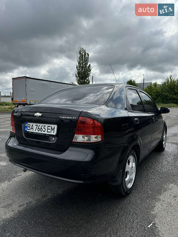 Седан Chevrolet Aveo 2005 в Хмельницком