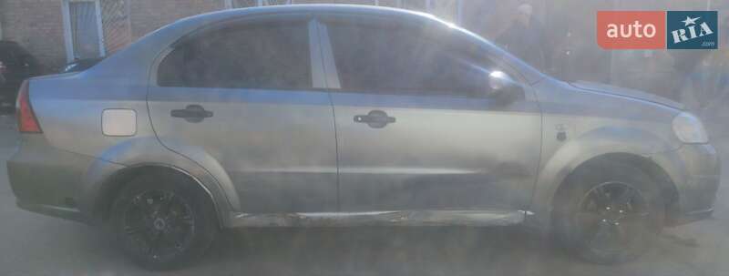 Седан Chevrolet Aveo 2007 в Киеве
