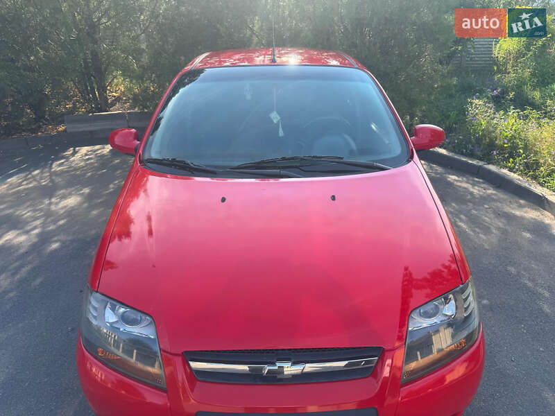 Хэтчбек Chevrolet Aveo 2008 в Харькове
