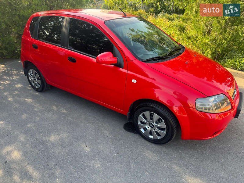 Хэтчбек Chevrolet Aveo 2008 в Харькове
