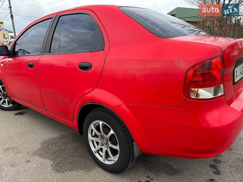 Седан Chevrolet Aveo 2006 в Обухове