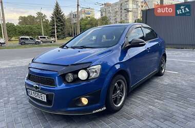 Седан Chevrolet Aveo 2013 в Полтаве