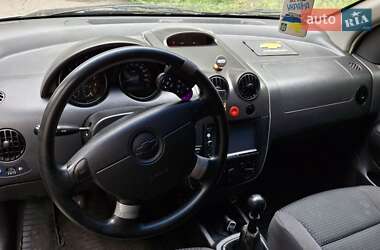 Седан Chevrolet Aveo 2005 в 