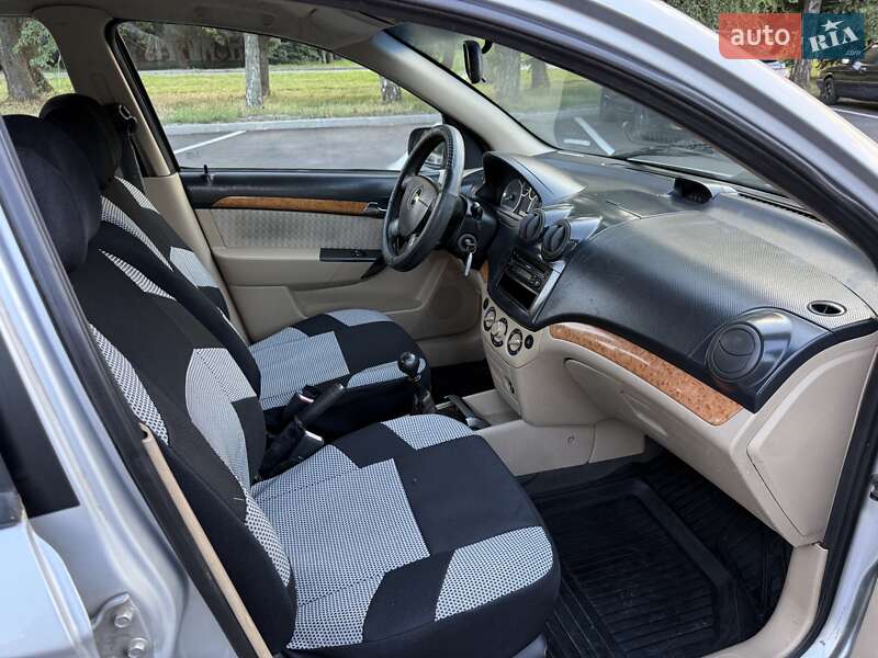 Седан Chevrolet Aveo 2008 в Золотоноше